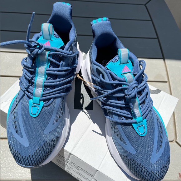 adidas Shoes - Adidas Alohaboost V1